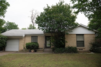 1219 Daisy Ln, Irving, TX 75061