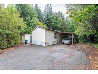 1050 N Cedar Point Rd Unit B18, Coquille, OR 97423