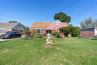 10110 W Palmer Ave, Melrose Park, IL 60164