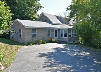 15 Oak Place, Biddeford, ME 04005