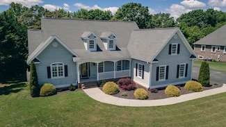 50 Hay Field Dr, Boones Mill, VA 24065