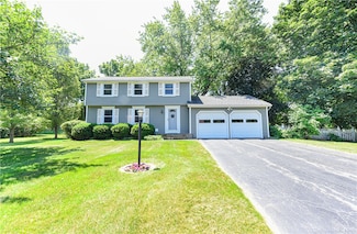 873 Joylene Dr, Webster, NY 14580