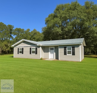 996 Dunlevie Rd, Allenhurst, GA 31301