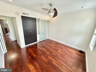 2409 Almond St, Philadelphia, PA 19125