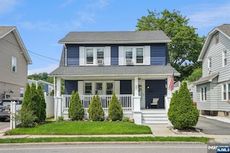 862 Lafayette Ave, Hawthorne, NJ 07506