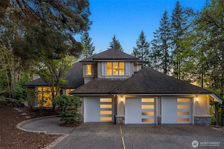 19221 SE 25th St, Sammamish, WA 98075