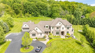 6748 Falcons Point, Victor, NY 14564