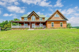 3125 Knob Creek Rd, Bybee, TN 37713