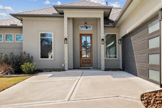 70 Wyndemere Dr, Montgomery, TX 77356