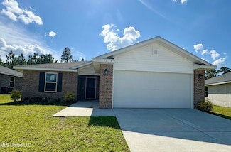 18059 Tiffany Renee Dr, Gulfport, MS 39503