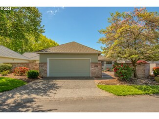 7230 SW Fountainlake Dr, Wilsonville, OR 97070