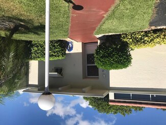 2671 Boundbrook Blvd Unit 111, West Palm Beach, FL 33406