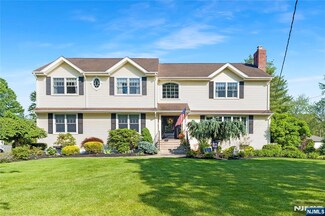 17 Windham Place, Glen Rock, NJ 07452