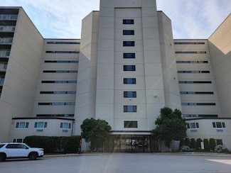 200 Cove Way Unit 607, Quincy, MA 02169