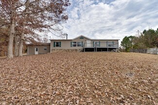 142 Bates Dr, Lafayette, GA 30728