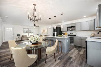 139 E Carroll Ave, Denton, NC 27239