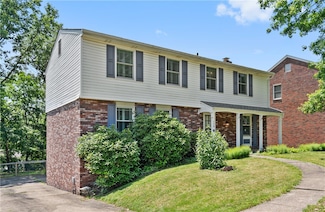 126 Penn Lear Dr, Monroeville, PA 15146