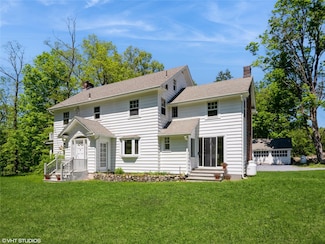155 Horton Rd, Cold Spring, NY 10516