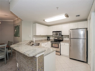 5060 Fairways Cir Unit 101, Vero Beach, FL 32967