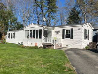 13 Laurel Ln, Montague, MA 01351