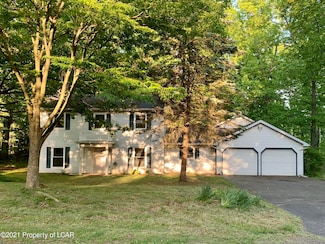 13 Ash Ln, Drums, PA 18222