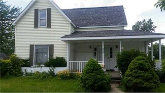 220 S Keyser Ave, Deshler, OH 43516