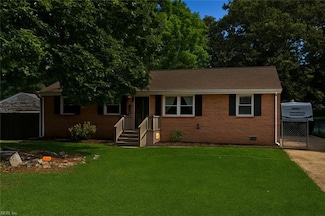 81 Brogden Ln, Hampton, VA 23666
