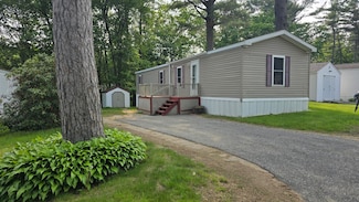 13 Blue Hill Dr, Turner, ME 04282