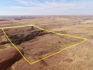 000 W 40th Dr, Alton, KS 67623
