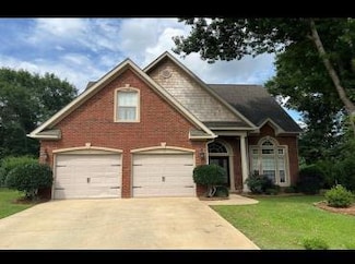 211 Paul Revere Run, Dothan, AL 36305