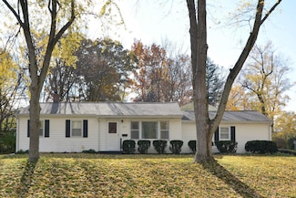 2431 Hillsdale Ave, Kalamazoo, MI 49006