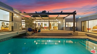 2461 Crest View Dr, Los Angeles, CA 90046