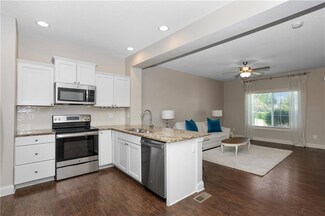 1277 SE Williams Ct, Waukee, IA 50263