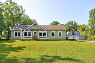 12527 Ring Rd, Saint Charles, MI 48655
