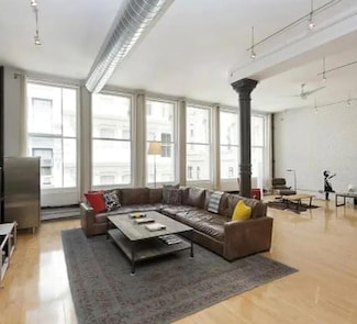 112 Prince St Unit 3, New York, NY 10012