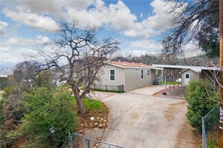 145 Lakeview Dr, Wofford Heights, CA 93285