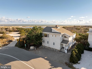 402 Central Ave, Barnegat Light, NJ 08006