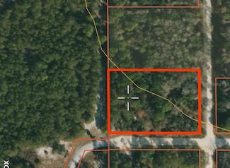 18429 Retriever Rd, Weeki Wachee, FL 34614