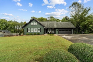 1915 W Brookhaven Cir, Dalton, GA 30720