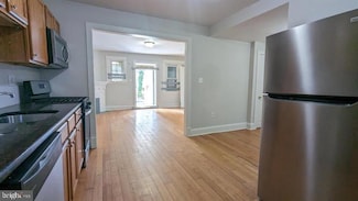 309 W Berkley St, Philadelphia, PA 19144