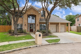 2119 Water Way, Seabrook, TX 77586