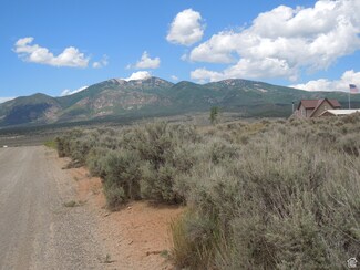 12 N South Mountain Dr Unit 2, La Sal, UT 84530