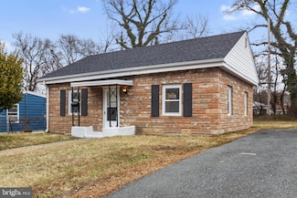 421 Anderson Dr, Wilmington, DE 19801