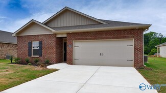 26433 Lochlan Cir, Athens, AL 35613