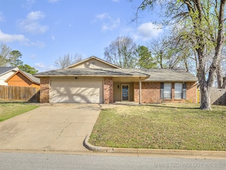 108 W Inglewood St, Broken Arrow, OK 74011