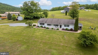 795 Circle Rd, Bellefonte, PA 16823