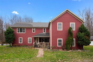 2222 S Loree Rd, Applegate, MI 48401