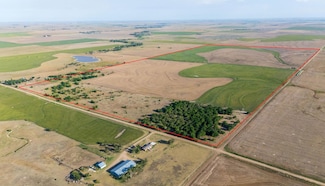 1 County Rd, Larned, KS 67550