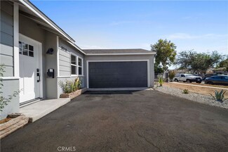 8018 Hesperia Ave, Reseda, CA 91335