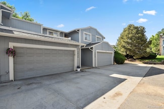 2826 S Lansing Way, Aurora, CO 80014